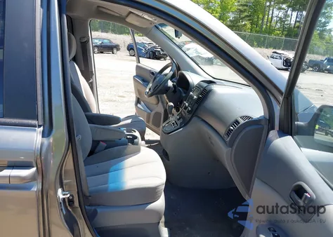 2011 Kia Sedona Lx из США, поврежденный, VIN KNDMG4C73B6363759